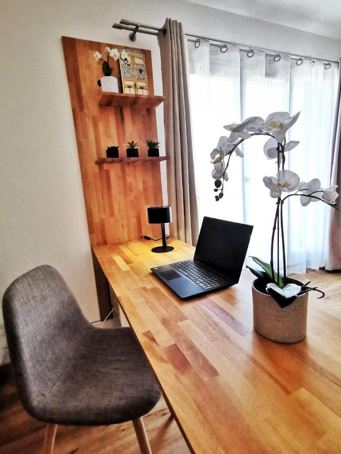 Apartamento Le 79 Reflet De La Marne Noisy-le-Grand Exterior foto